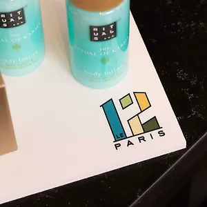 Le 12 Hotel Parigi