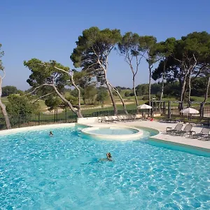 Aparthotel Madame Résidence Provence Country Club